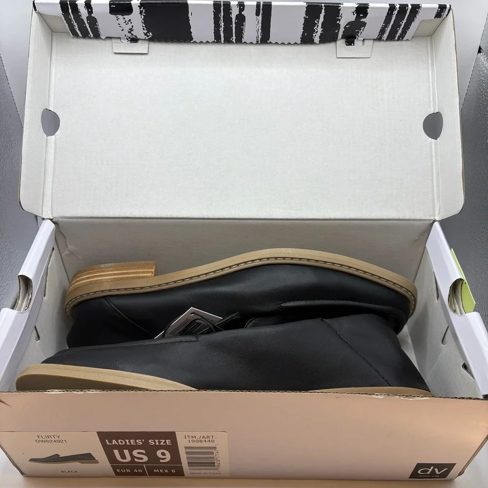 Dolce‎ Vita Flirty Black Loafer Size 9